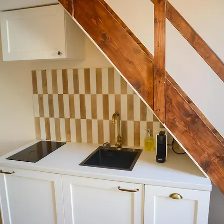 Compact Modern * Nice